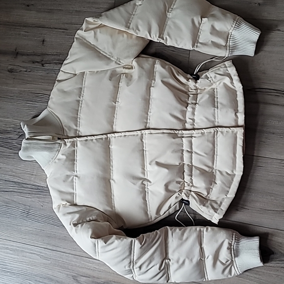 DKNY//Jeans Cream Down Jacket Size Large - Picture 13 of 13